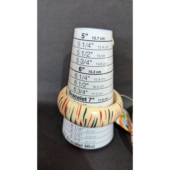 Anika Collection Resin Bangles With Red & Black Stripes set of 3 New bracelet - Picture 4 of 4